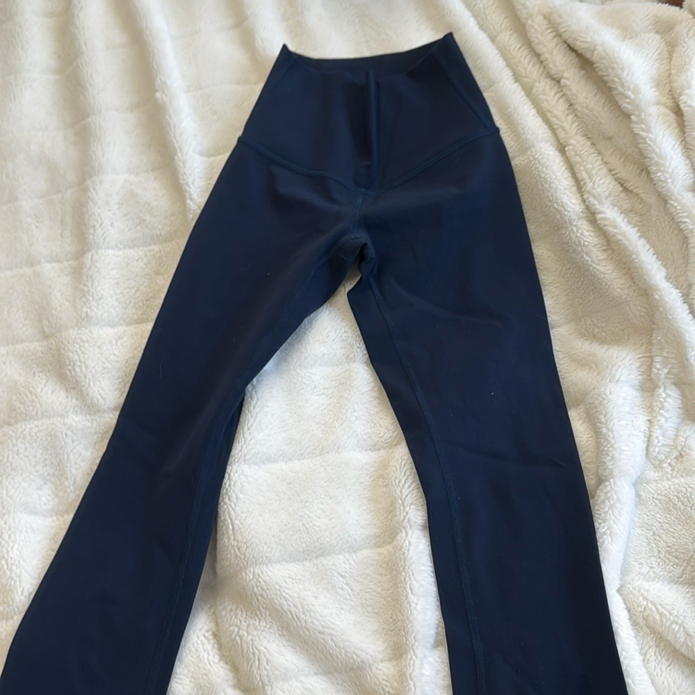 Brand new wunder under navy Lululemon leggings.